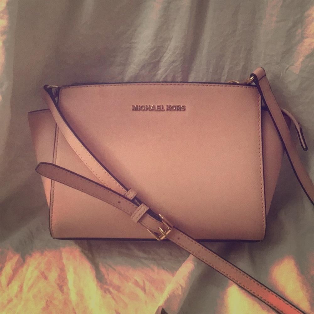 Michael Kors Selma Crossbody Bag